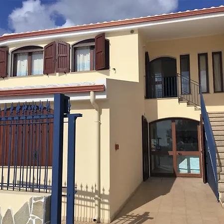 מלון Del Mare Sìnnai